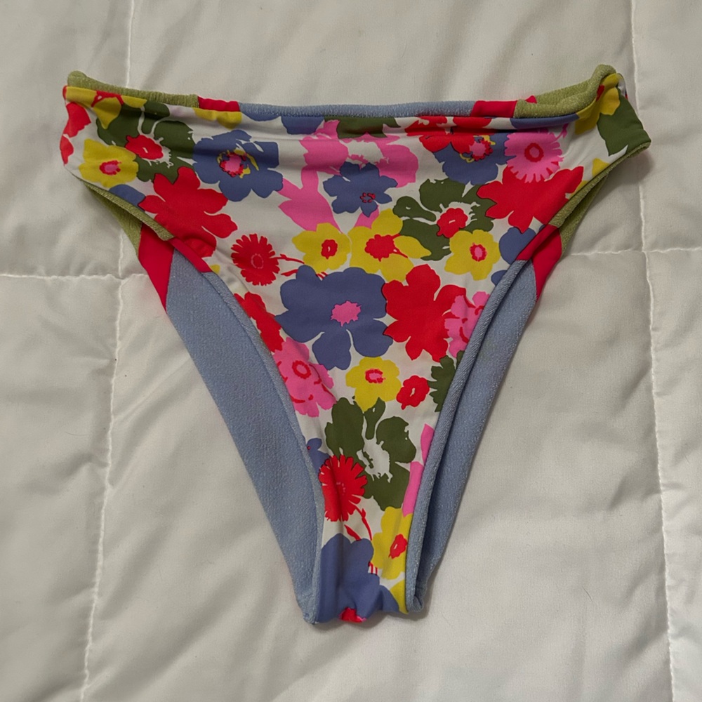 Maaji Serenity Lavender Sporty High Rise Bikini Bottom - Size Small